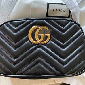 Gucci GG Marmont Small Matelasse Shoulder Bag